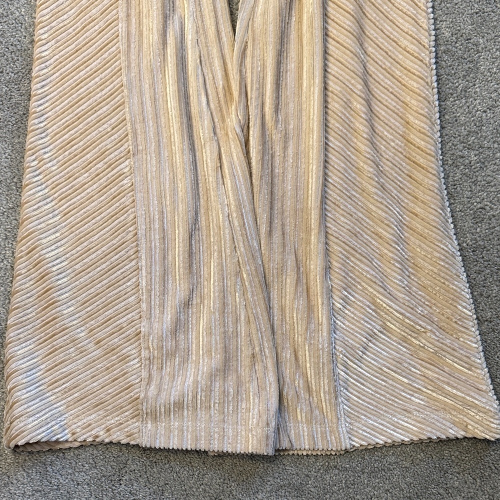 NWT Free People Beige Ribbed Velvet Corduroy Flare Pants with stretch - Picture 2 of 7